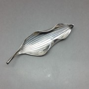 anton michelsen curled leaf silver brooch